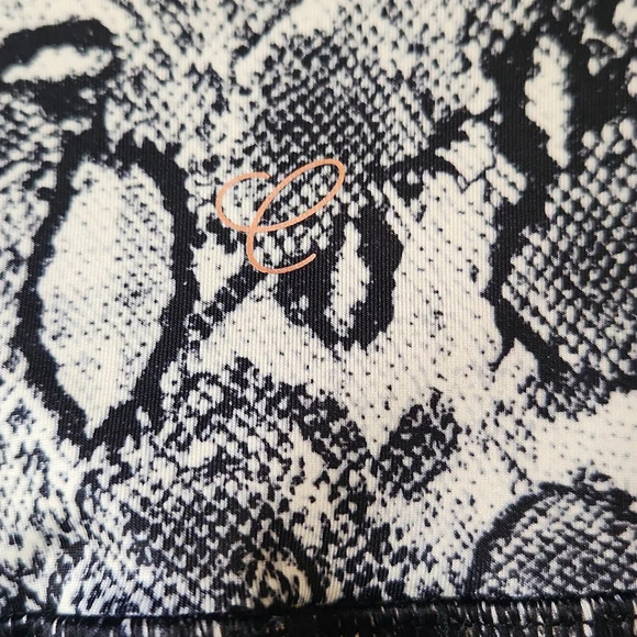 Cali Black & White Work Out Pants - Picture 10 of 11